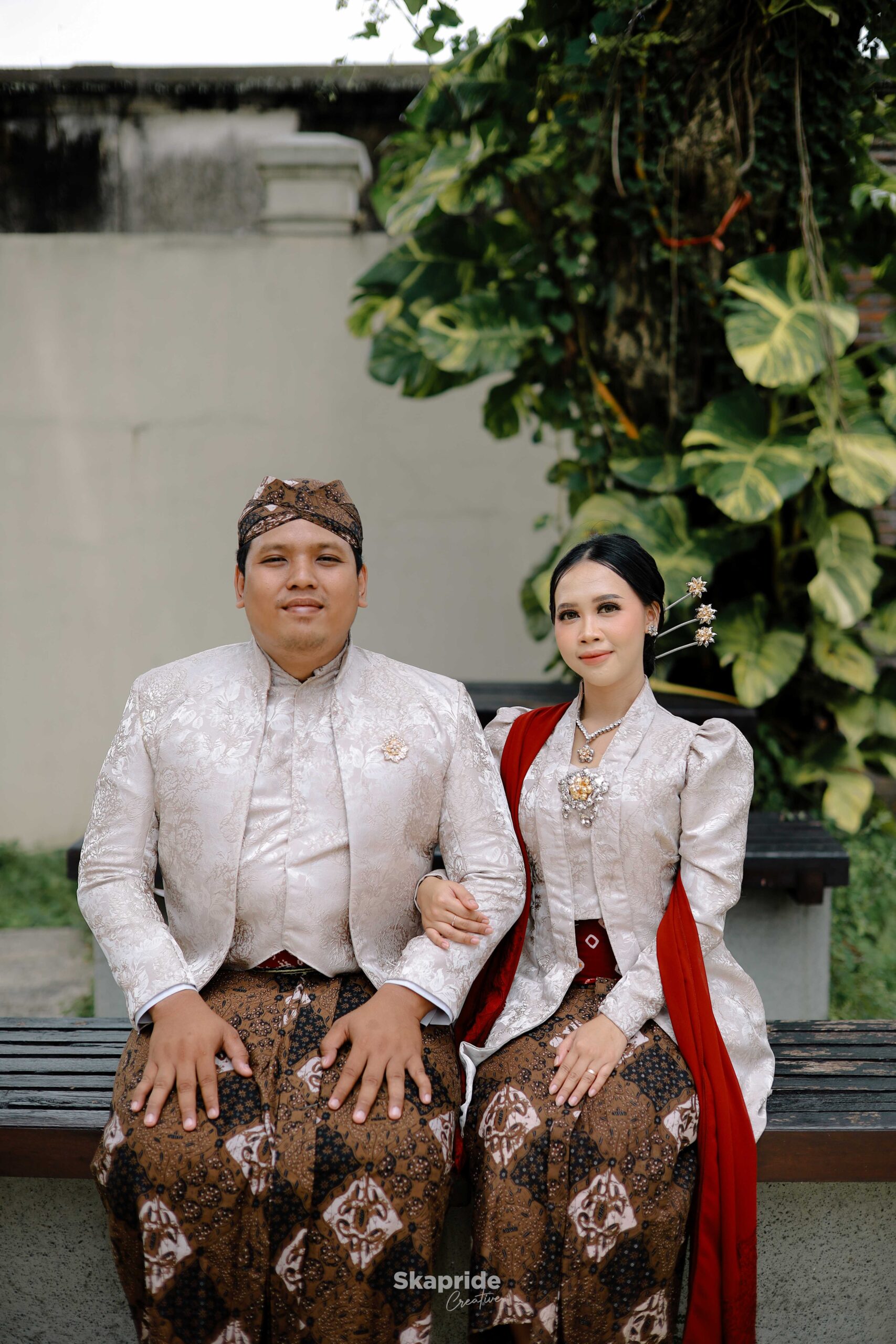 Indri & Gradian 17