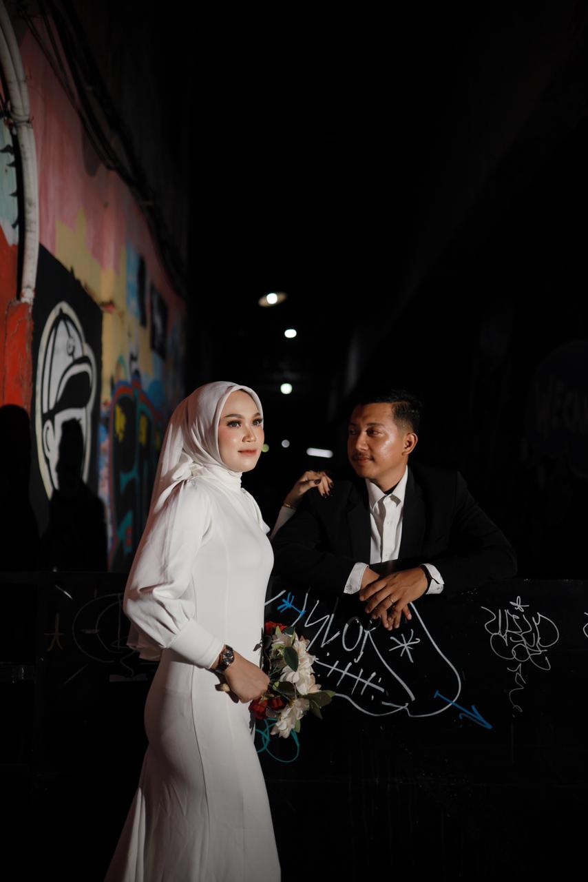 Astuti & Gilang 02