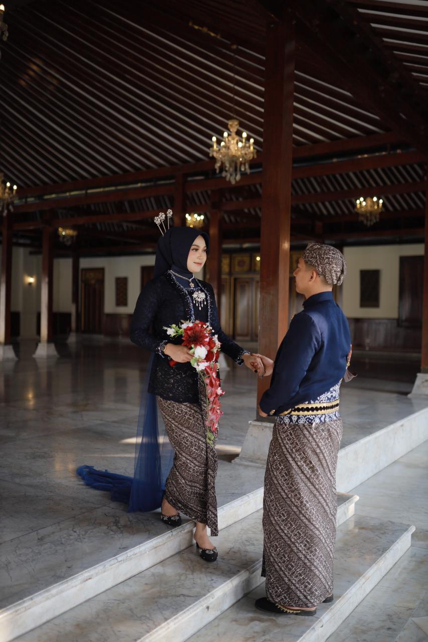 Astuti & Gilang 17