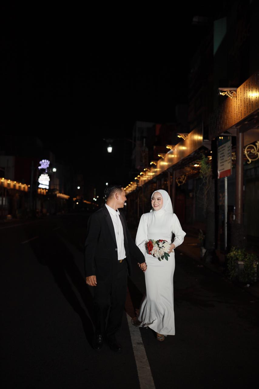 Astuti & Gilang 43