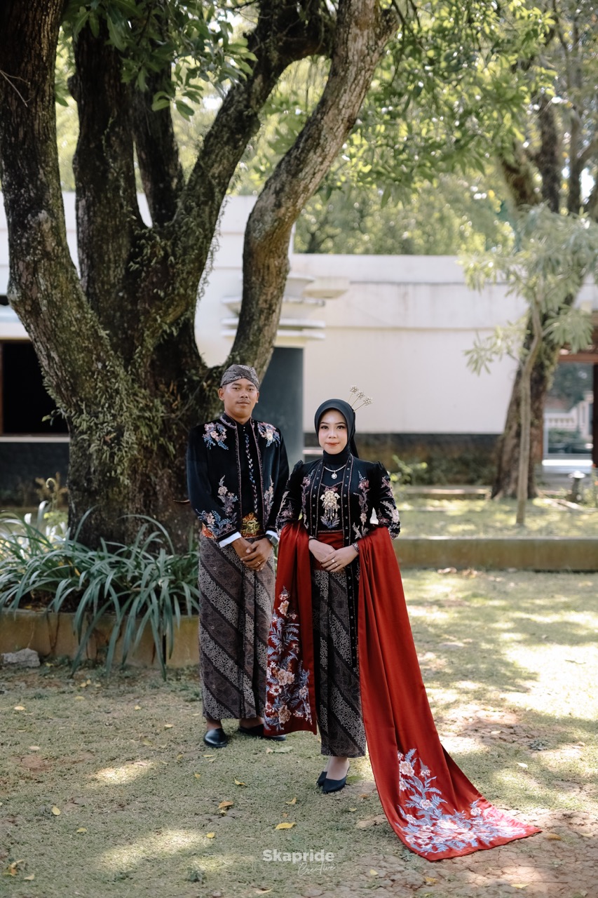 Fitri & Yoga 02