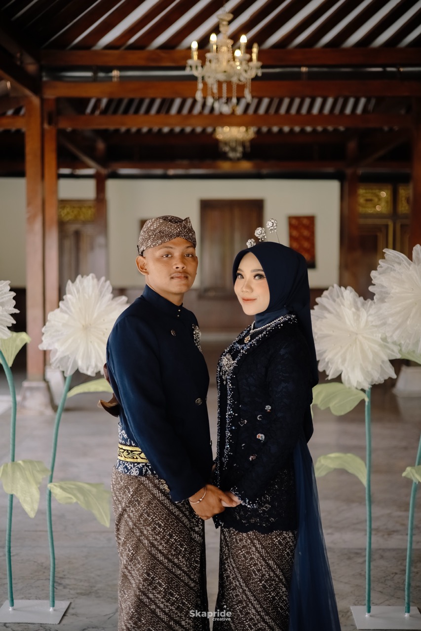 Dinda & Annis 14
