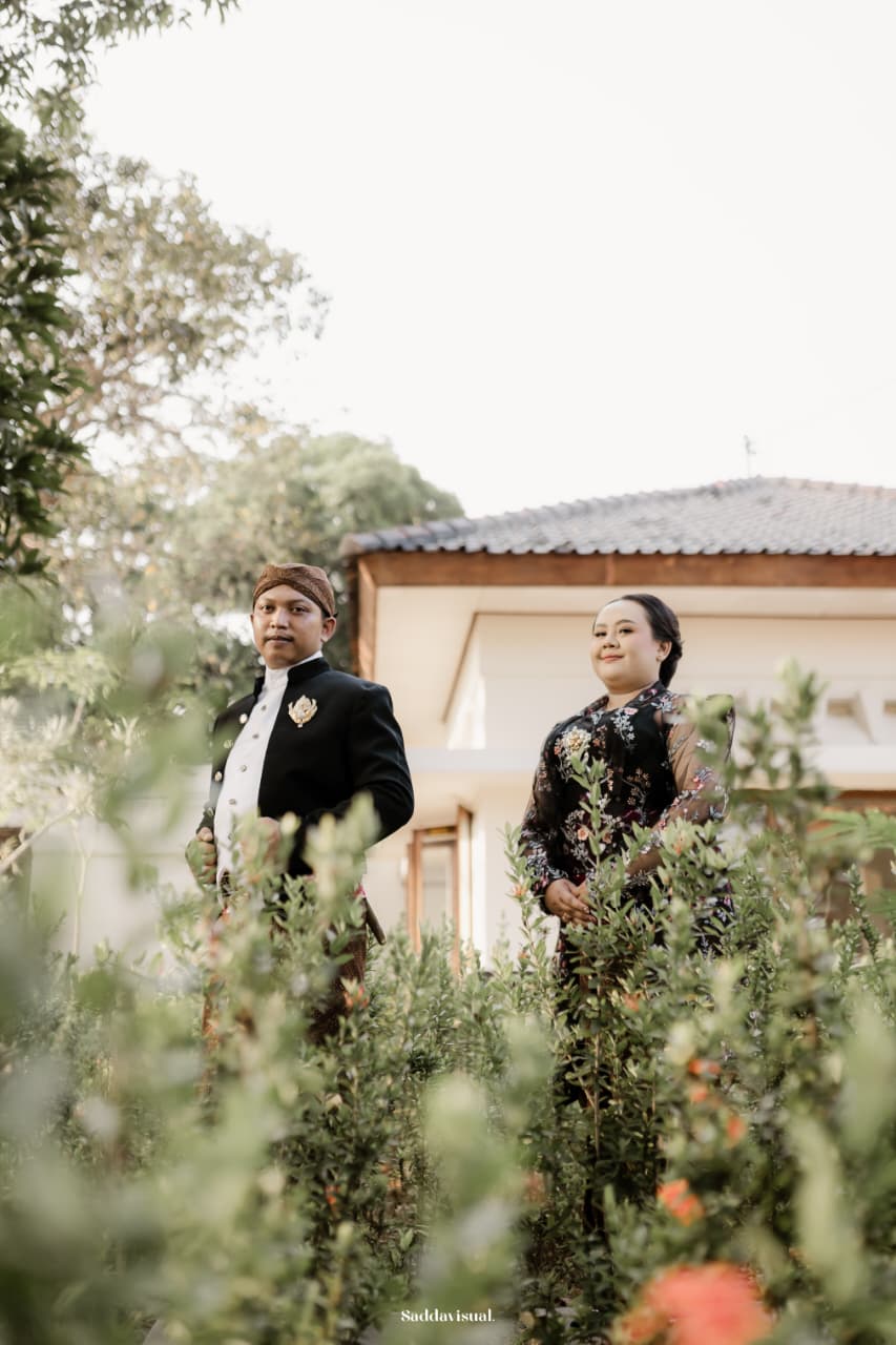 Ester & Yuda 12