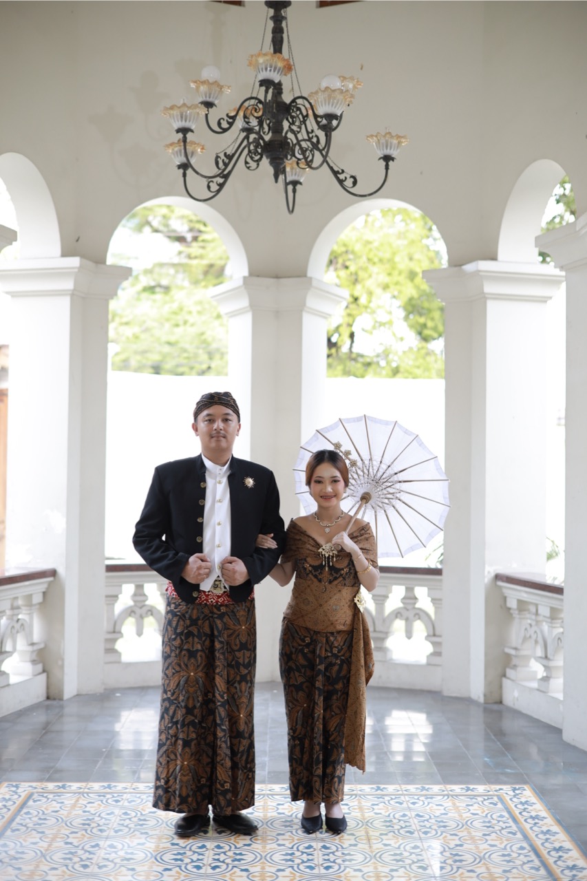 Siwi & Raka 02