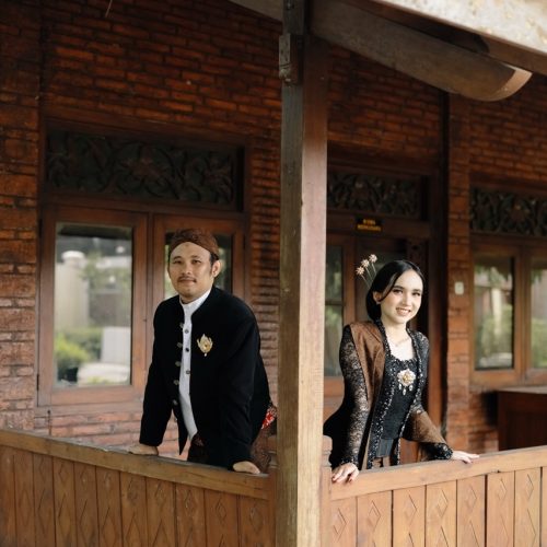 Desi & Anton 16
